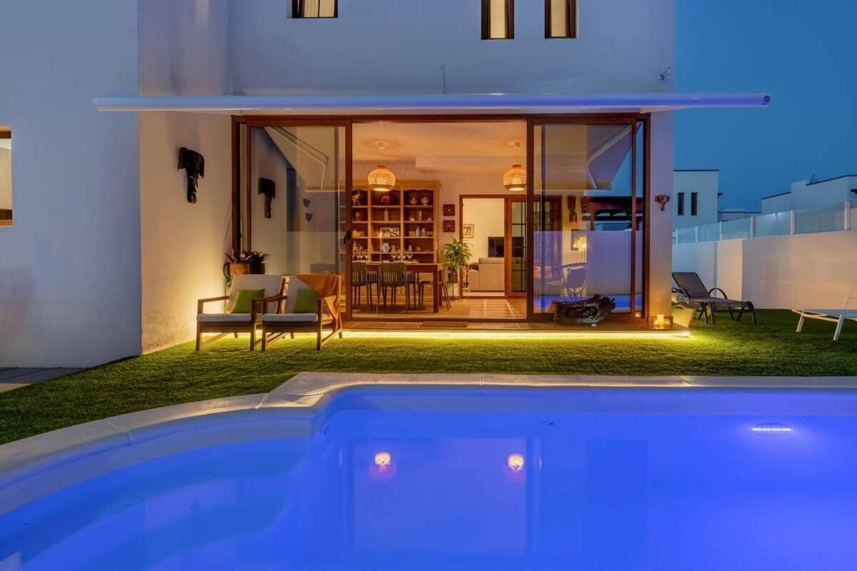 Villa Tama Luxury & Relax コスタ・テギセ エクステリア 写真